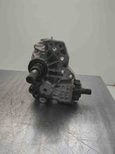 Load image into Gallery viewer, Transfer Case Buick Regal 2018 - NW521574
