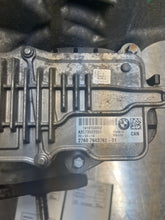 Load image into Gallery viewer, TRANSFER CASE BMW X1 2012 12 2013 13 2014 14 2015 15 - NW521575

