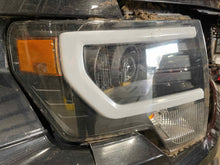 Load image into Gallery viewer, HEADLIGHT LAMP ASSEMBLY F150 Raptor Pickup Raptor 13 14 Right - NW521347
