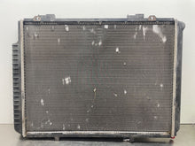 Load image into Gallery viewer, RADIATOR MERCEDES E320 1998 99 00 01 02 03 - NW458773
