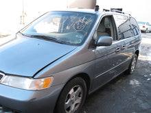 Load image into Gallery viewer, HEADLIGHT LAMP ASSEMBLY Honda Odyssey 99 00 01 02 03 04 Left - 819987
