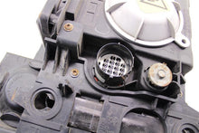 Load image into Gallery viewer, HEADLIGHT LAMP ASSEMBLY Land Rover LR3 05 06 07 08 09 Right - 1000122
