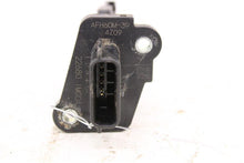 Load image into Gallery viewer, Mass Air Flow Sensor Meter MAF M35H Q50 Q70 QX60 Altima Murano 12-17 - 1000705
