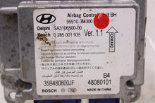 Load image into Gallery viewer, AIR BAG CONTROL MODULE COMPUTER Genesis 2009 09 2010 10 - 1001867

