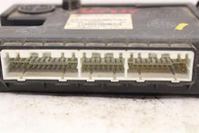 Load image into Gallery viewer, BODY CONTROL MODULE BCM COMPUTER Genesis 2009 09 2010 10 - 1002654
