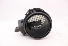 Load image into Gallery viewer, Mass Air Flow Sensor Meter MAF Santa Fe XG350 Amanti Sedona Sorento 02-06 - 1004155
