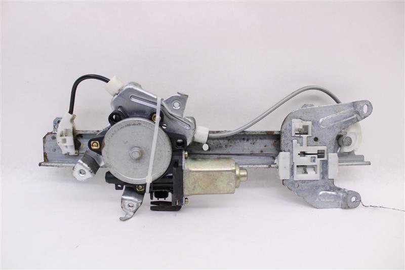 REAR WINDOW REGULATOR I30 I35 Maxima 00 01 - 04 Left - 1005521