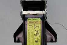 Load image into Gallery viewer, JACK Audi A4 2009 09 - 1006333
