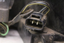 Load image into Gallery viewer, TAIL LIGHT LAMP ASSEMBLY Dodge Stratus 01 02 03 04 05 06 Left - 1008755
