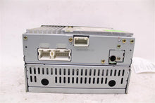Load image into Gallery viewer, RADIO NISSAN ALTIMA 05 06 CD WITH SPEED COMPENSATION - 1010497
