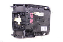 Load image into Gallery viewer, Console BMW 320i 328i 2012 12 - 1010813
