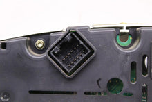 Load image into Gallery viewer, SPEEDOMETER CLUSTER Kia Sorento 2011 11 2012 12 2013 13 - 1011412
