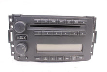 Load image into Gallery viewer, RADIO Chevrolet Uplander Saturn Relay 2005 05 2006 06 2007 07 - 1012772
