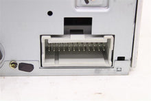 Load image into Gallery viewer, RADIO Chevrolet Uplander Saturn Relay 2005 05 2006 06 2007 07 - 1012772
