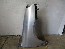 Load image into Gallery viewer, FENDER Porsche Cayenne 2003 03 2004 04 2005 05 2006 06 Right - 1013550
