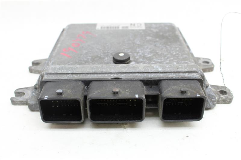 ECU ECM COMPUTER Nissan Rogue 2011 11 - 1015409