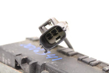 Load image into Gallery viewer, HEADLAMP WIPER MOTOR Volvo V70 2003 03 - 1016341
