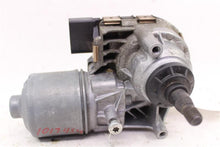 Load image into Gallery viewer, Windshield Wiper Motor Ford Focus 2013 - 1017454
