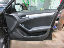 Load image into Gallery viewer, FRONT INTERIOR DOOR TRIM PANEL Audi A4 2011 11 - 1018387
