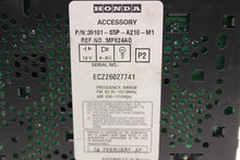 Load image into Gallery viewer, RADIO Honda Civic 2004 04 2005 05 - 1019030
