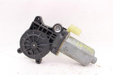 Load image into Gallery viewer, POWER WINDOW MOTOR BMW 320i 325i 328i 1999 99 00 01 02 03 04 - 06 Front Left - 1019742
