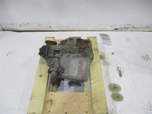 Load image into Gallery viewer, TRANSFER CASE Land Rover LR3 LR4 Range Rover Sport 2005 05 2006 06 07 08 09 - 11 - 1021403
