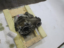 Load image into Gallery viewer, TRANSFER CASE Land Rover LR3 LR4 Range Rover Sport 2005 05 2006 06 07 08 09 - 11 - 1021403
