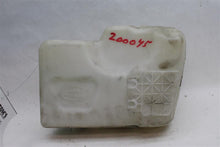Load image into Gallery viewer, WASHER BOTTLE Land Rover LR3 2005 05 2006 06 2007 07 2008 08 2009 09 - 1021415
