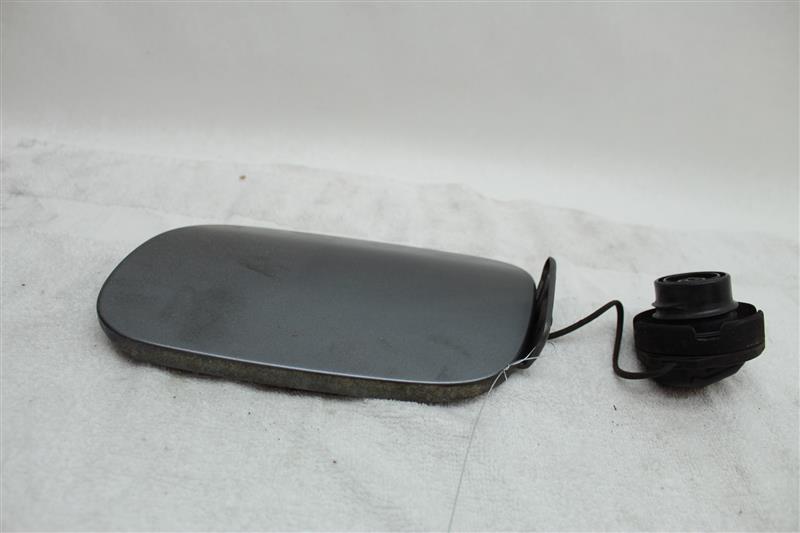 GAS FUEL FILLER LID DOOR Porsche Cayenne 2006 06 - 1026171