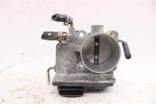 Load image into Gallery viewer, THROTTLE BODY Pontiac Vibe 2009 09 2010 10 - 1026422
