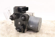 Load image into Gallery viewer, ABS ANTI-LOCK BRAKE PUMP Audi A4 A5 S4 S5 2013 13 - 1027854
