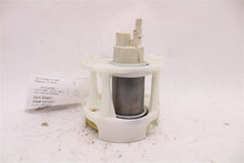 Load image into Gallery viewer, FUEL PUMP C250 C300 C350 C63 CL550 CL600 CL63 SL600 SL63 SL65 07-14 - 1030470
