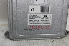 Load image into Gallery viewer, ECU ECM COMPUTER Hyundai Sonata 11 12 13 14 15 - 1039075
