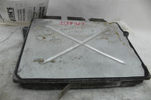 Load image into Gallery viewer, ECU ECM COMPUTER Lincoln Town Car 2005 05 - 1039317
