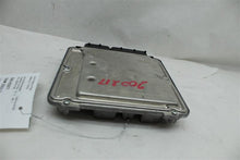 Load image into Gallery viewer, ECU ECM COMPUTER Audi A4 2005 05 2.0L - 1041499
