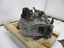 Load image into Gallery viewer, TRANSMISSION Hyundai Elantra 11 12 13 14 15 16  MANUAL - 1042578
