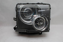 Load image into Gallery viewer, HEADLIGHT LAMP ASSEMBLY Land Rover Range Rover 2003 03 Right - 1042885
