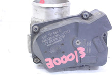 Load image into Gallery viewer, THROTTLE BODY Audi TT Beetle Jetta Tiguan 2008 08 2009 09 2010 10 2011 11 12 - 1043066
