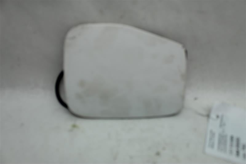 GAS FUEL FILLER LID DOOR Toyota Sequoia 2004 04 - 1043746