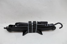 Load image into Gallery viewer, JACK Subaru Legacy 2016 16 - 1050458
