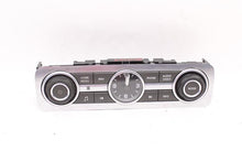 Load image into Gallery viewer, RADIO CONTROLS Land Rover LR4 Range Rover Sport 10 11 12 13 14 15 16 - 1051686
