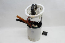 Load image into Gallery viewer, Fuel Pump BMW 335i 330i 328i 325i 2006 06 2007 07 2008 08 2009 09 10 11 Right - 1051901
