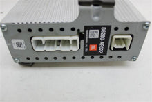 Load image into Gallery viewer, TAPE RADIO Toyota Sequoia Tundra 03 04 05 06 07 - 1052263
