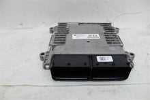 Load image into Gallery viewer, ECU ECM COMPUTER Hyundai Elantra 2017 17 2018 18 - 1052868
