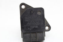 Load image into Gallery viewer, Mass Air Flow Sensor Meter MAF LR2 LR3 Range Rover Range 05-12 - 1057782
