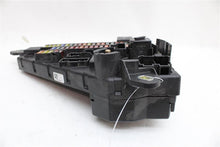 Load image into Gallery viewer, FUSE BOX 525i 528i 530i 535i 550i 650i M5 M6 06 07 08 09 10 - 1061618
