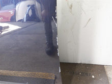 Load image into Gallery viewer, FRONT DOOR Land Rover LR3 LR4 2005 05 2006 06 2007 07 2008 08 2009 09 - 12 Left - 1062053
