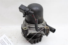 Load image into Gallery viewer, AIR INJECTION PUMP SMOG Cayenne 2004 04 2005 05 2006 06 - 1062699
