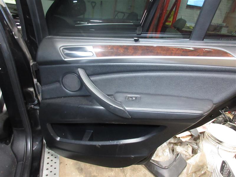 REAR INTERIOR DOOR TRIM PANEL BMW X5 2013 13 - 1064104