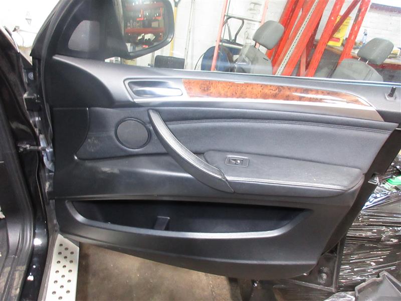 FRONT INTERIOR DOOR TRIM PANEL BMW X5 2013 13 - 1064107